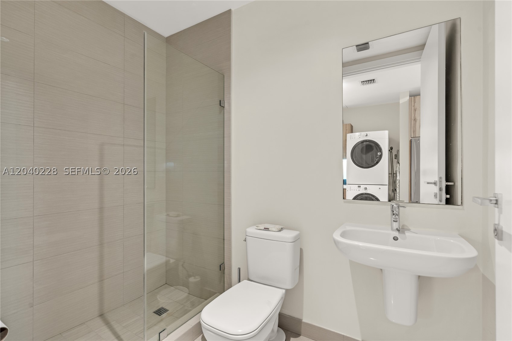 3300 NE 188th St #318, Aventura FL 33180