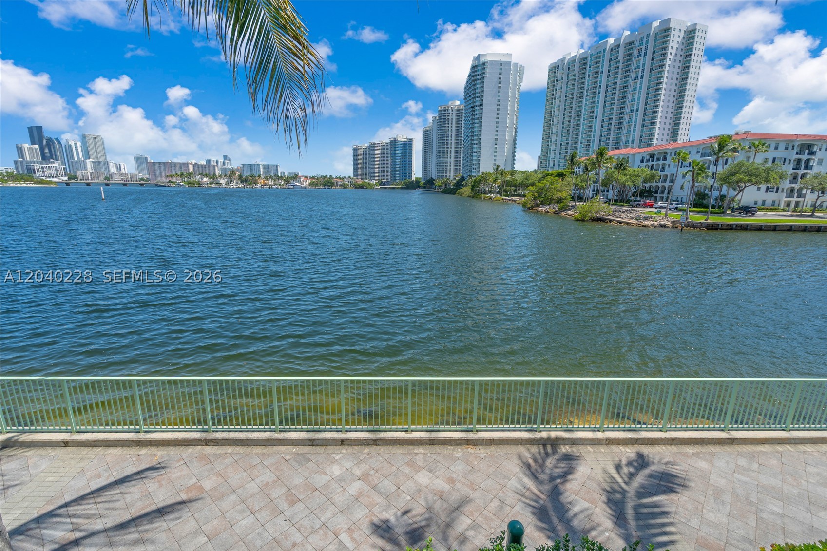 3300 NE 188th St #318, Aventura FL 33180