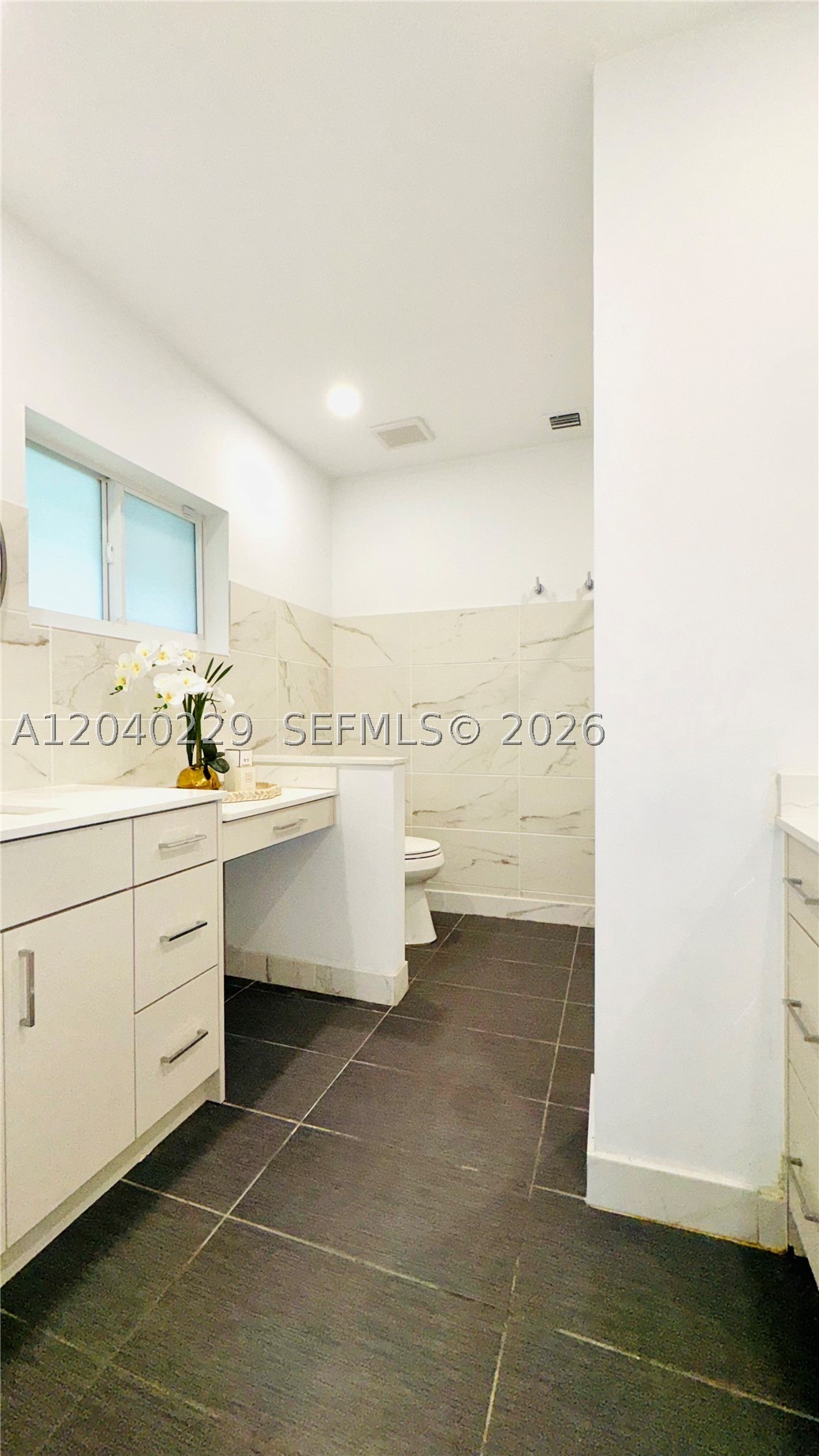 7415 SW 56 Ave, Miami FL 33143