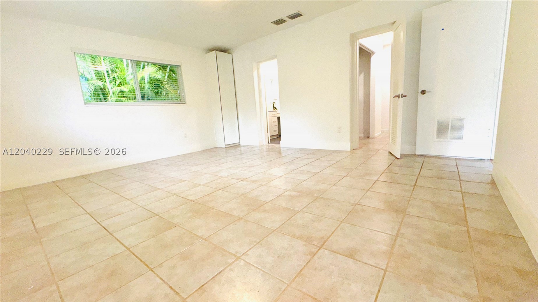 7415 SW 56 Ave, Miami FL 33143