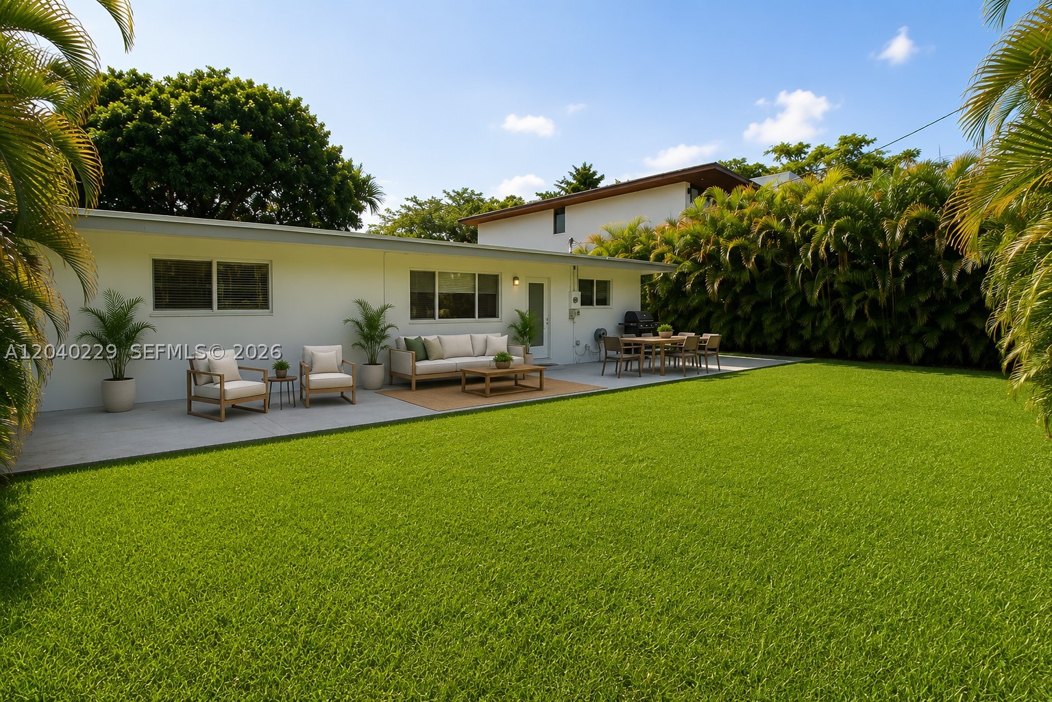 7415 SW 56 Ave, Miami FL 33143
