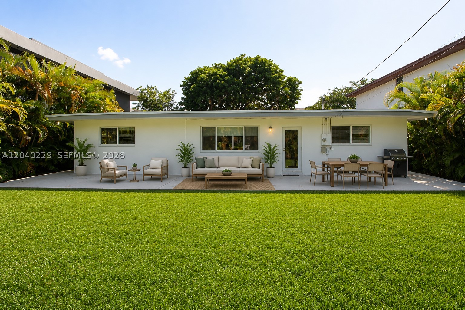 7415 SW 56 Ave, Miami FL 33143