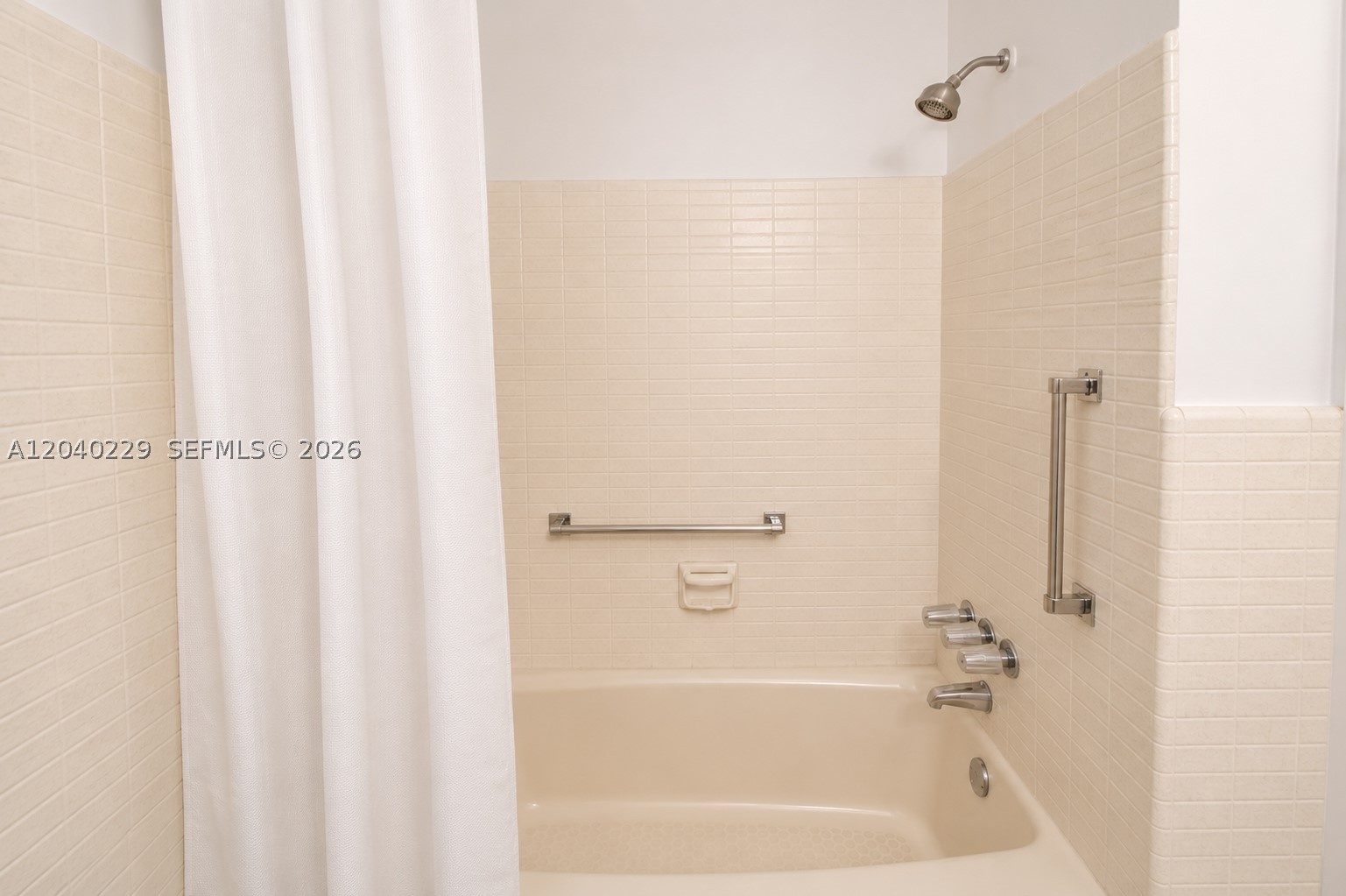 7415 SW 56 Ave, Miami FL 33143