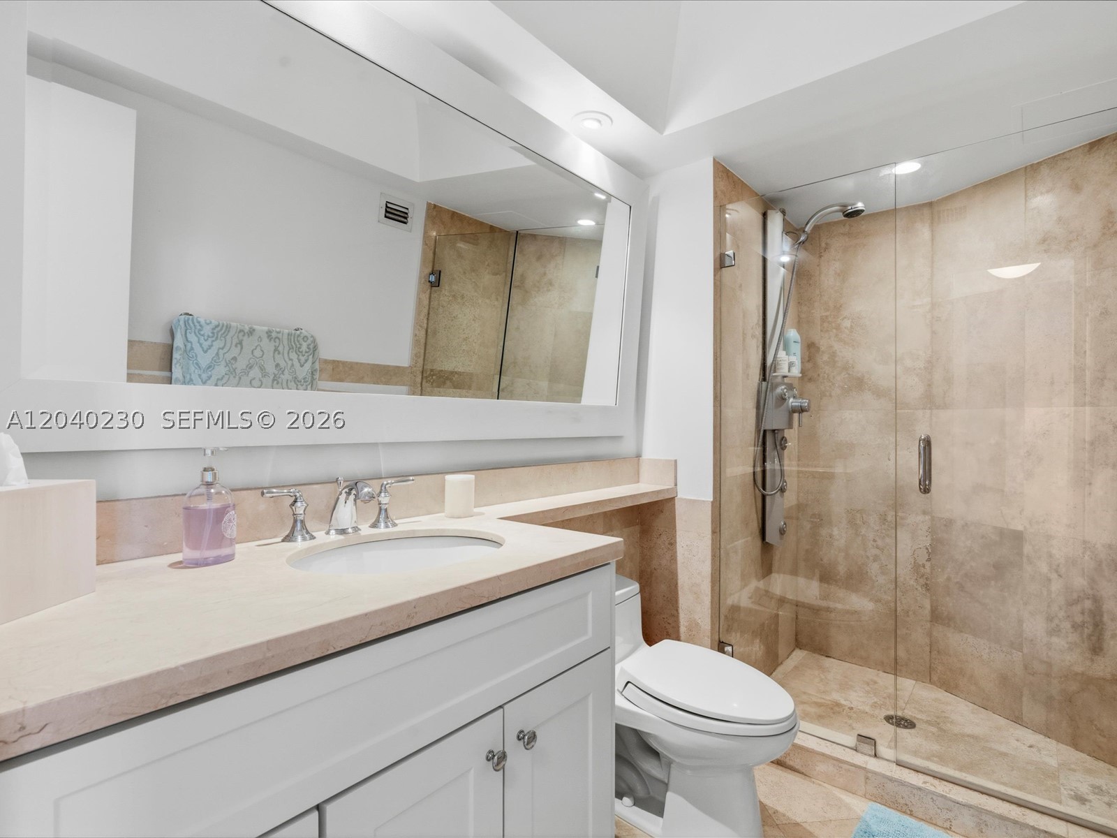 1121 Crandon Blvd #E1205, Key Biscayne FL 33149