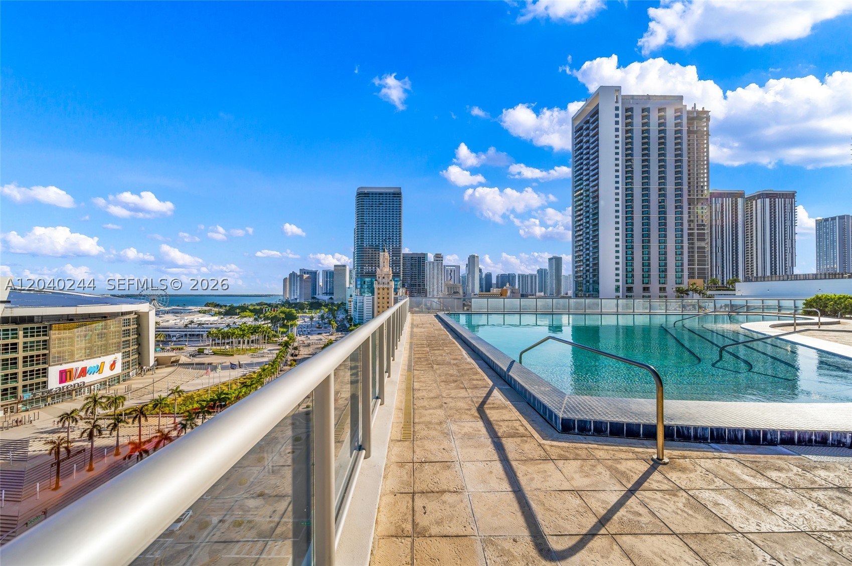 888 Biscayne Blvd #3907, Miami FL 33132