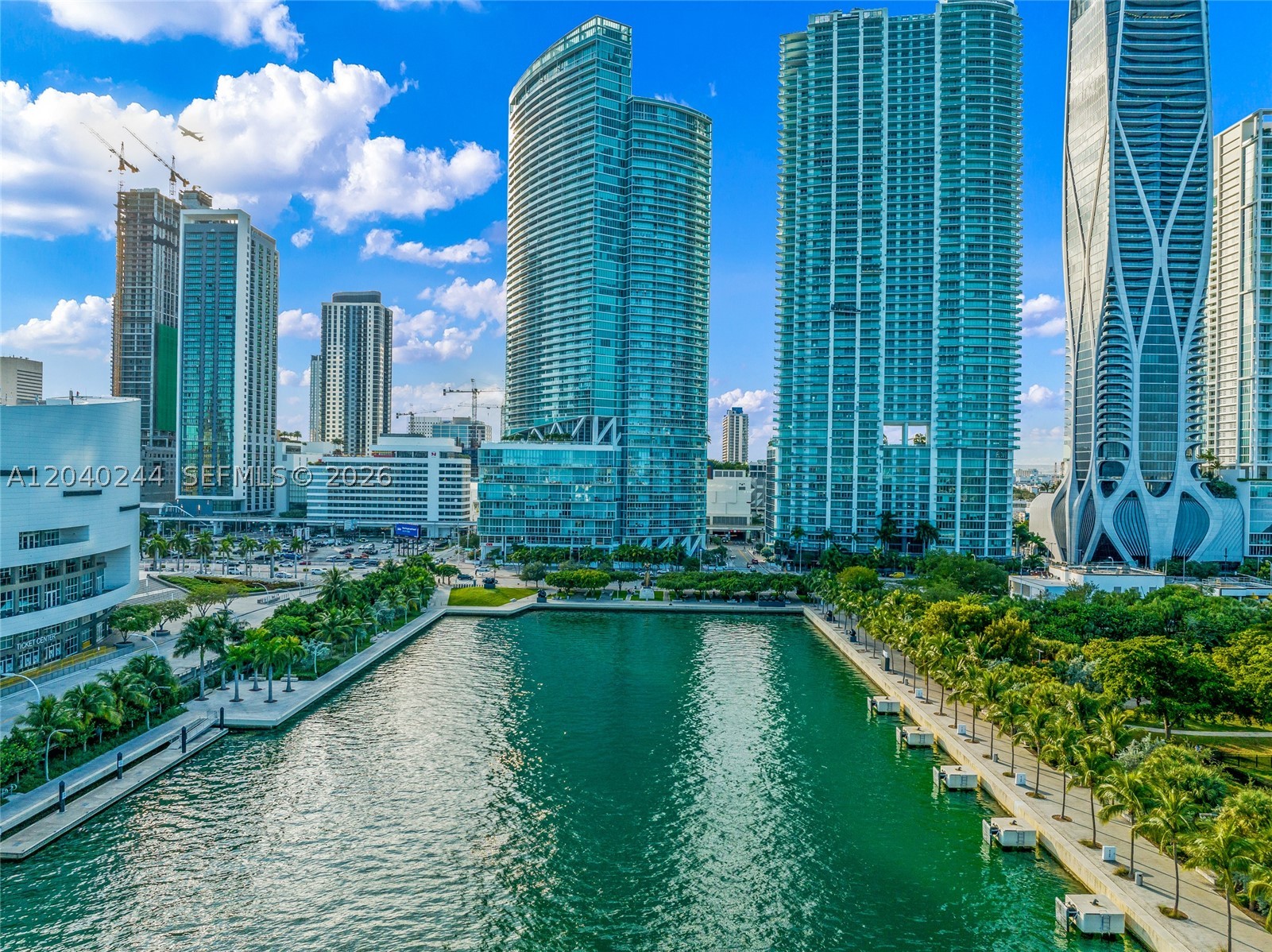 888 Biscayne Blvd #3907, Miami FL 33132