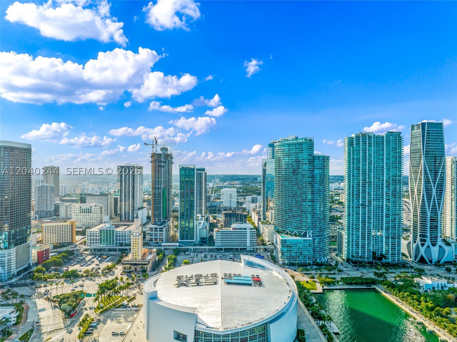 888 Biscayne Blvd #3907, Miami FL 33132