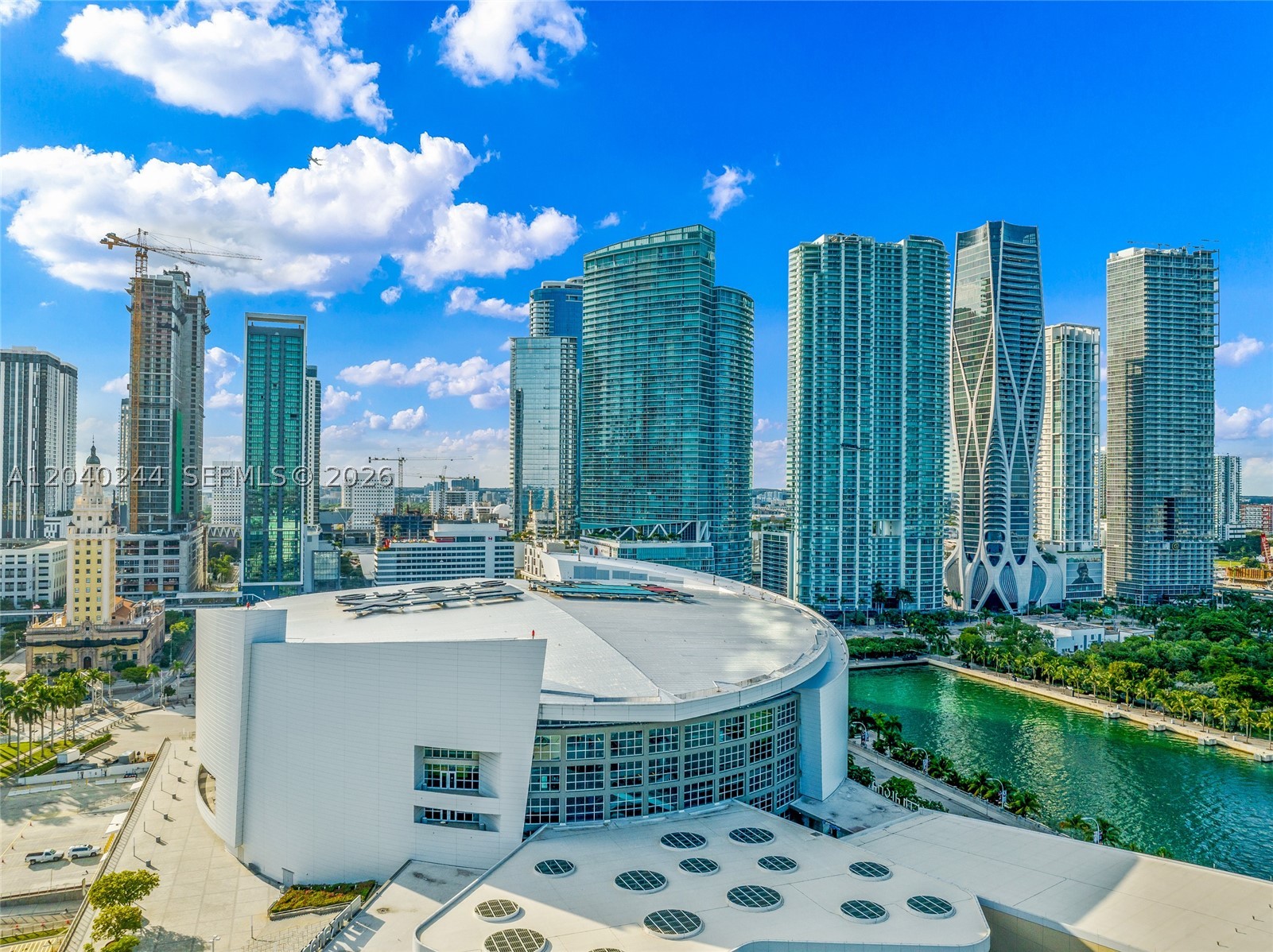 888 Biscayne Blvd #3907, Miami FL 33132