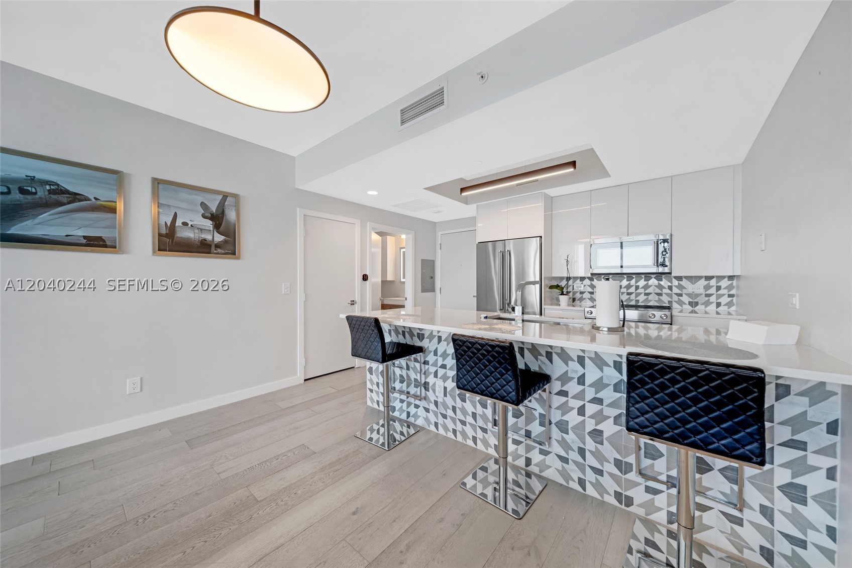 888 Biscayne Blvd #3907, Miami FL 33132