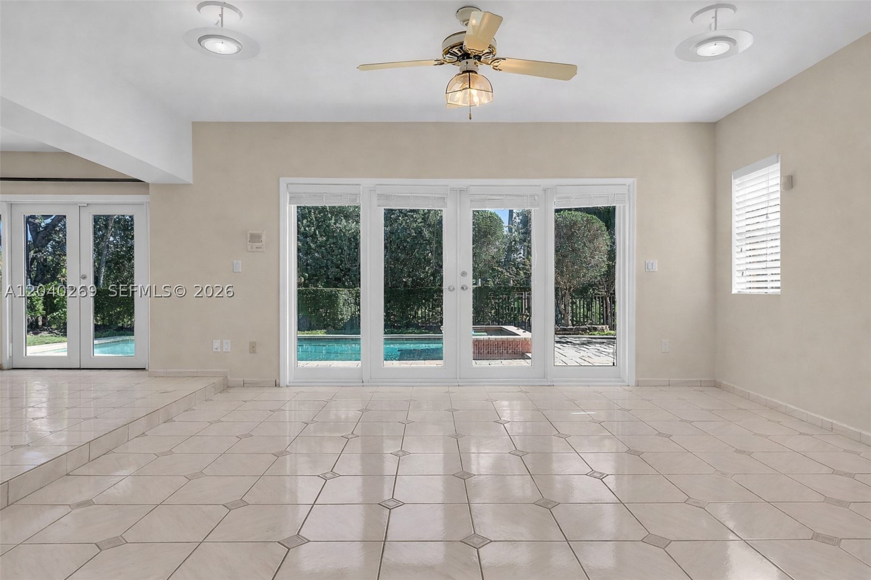 5309 Alton Rd, Miami Beach FL 33140