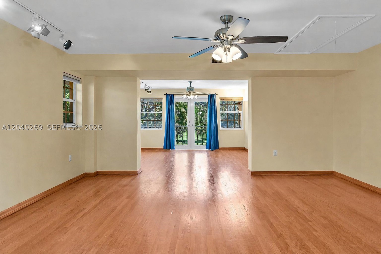 5309 Alton Rd, Miami Beach FL 33140