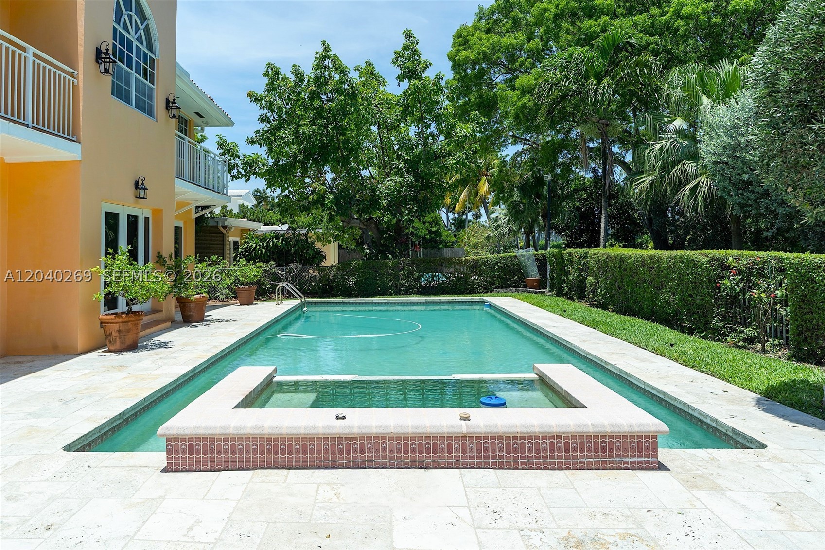 5309 Alton Rd, Miami Beach FL 33140