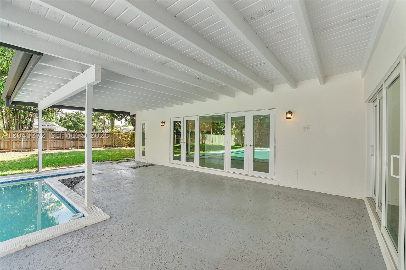 8265 SW 149th Dr, Palmetto Bay FL 33158