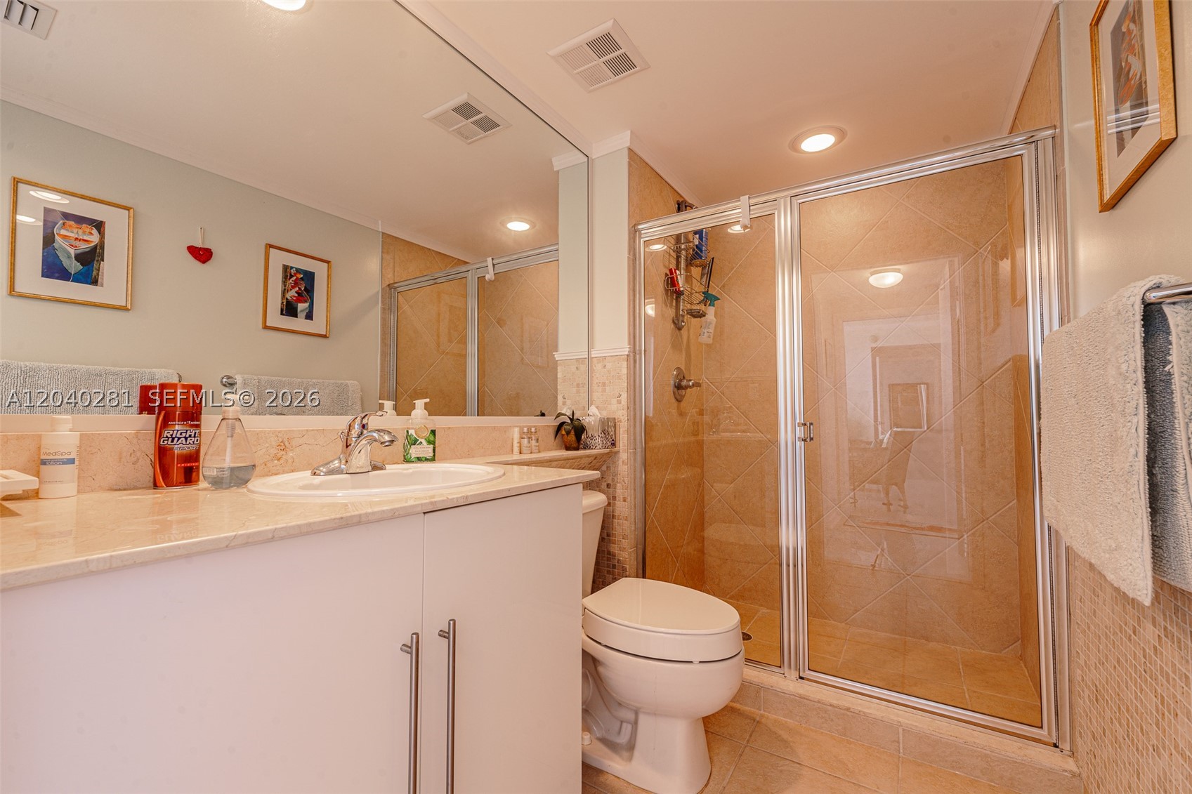 325 S Biscayne Blvd #3821, Miami FL 33131