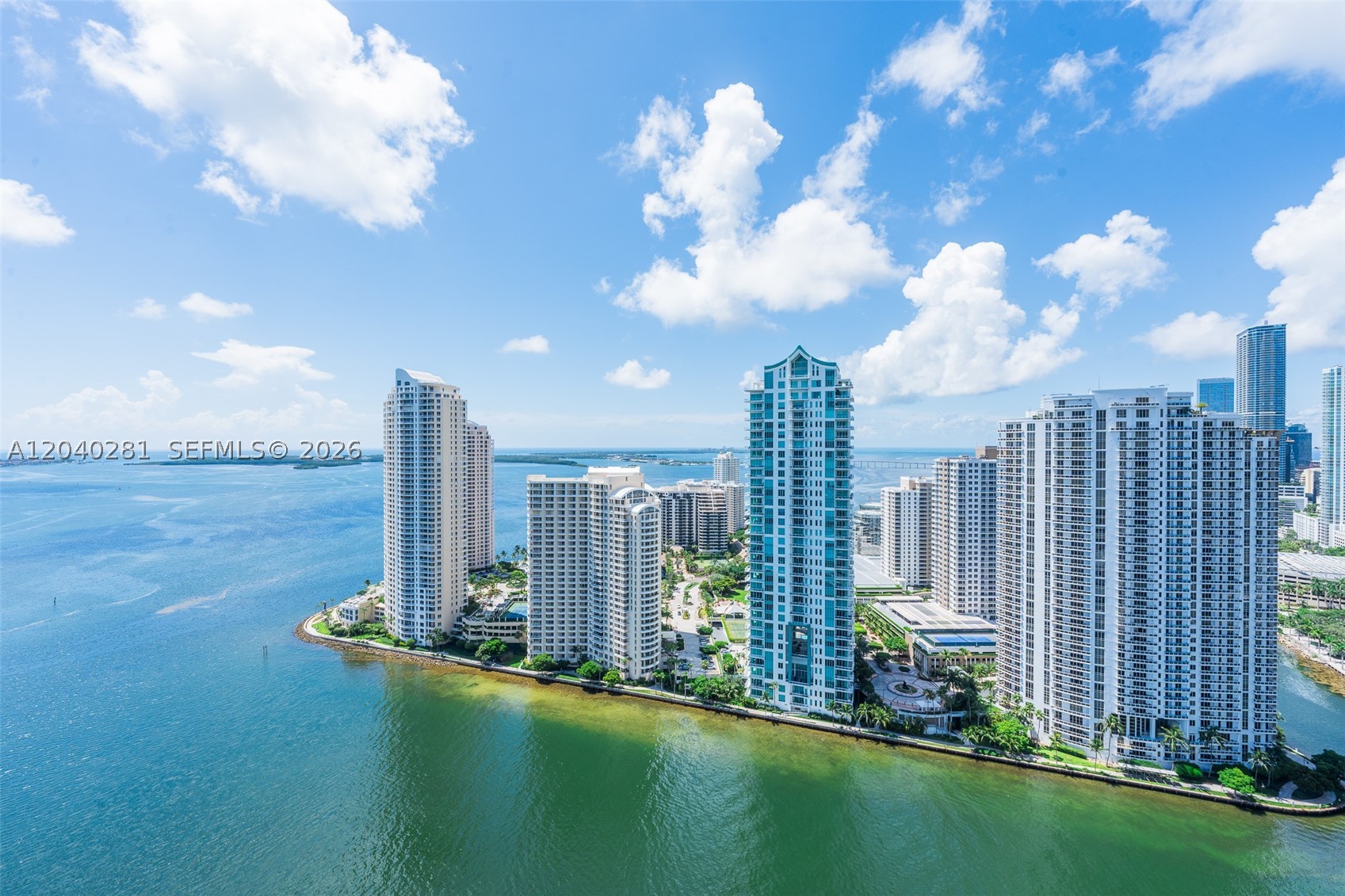 325 S Biscayne Blvd #3821, Miami FL 33131