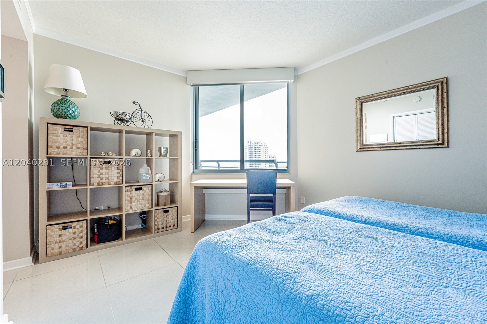 325 S Biscayne Blvd #3821, Miami FL 33131