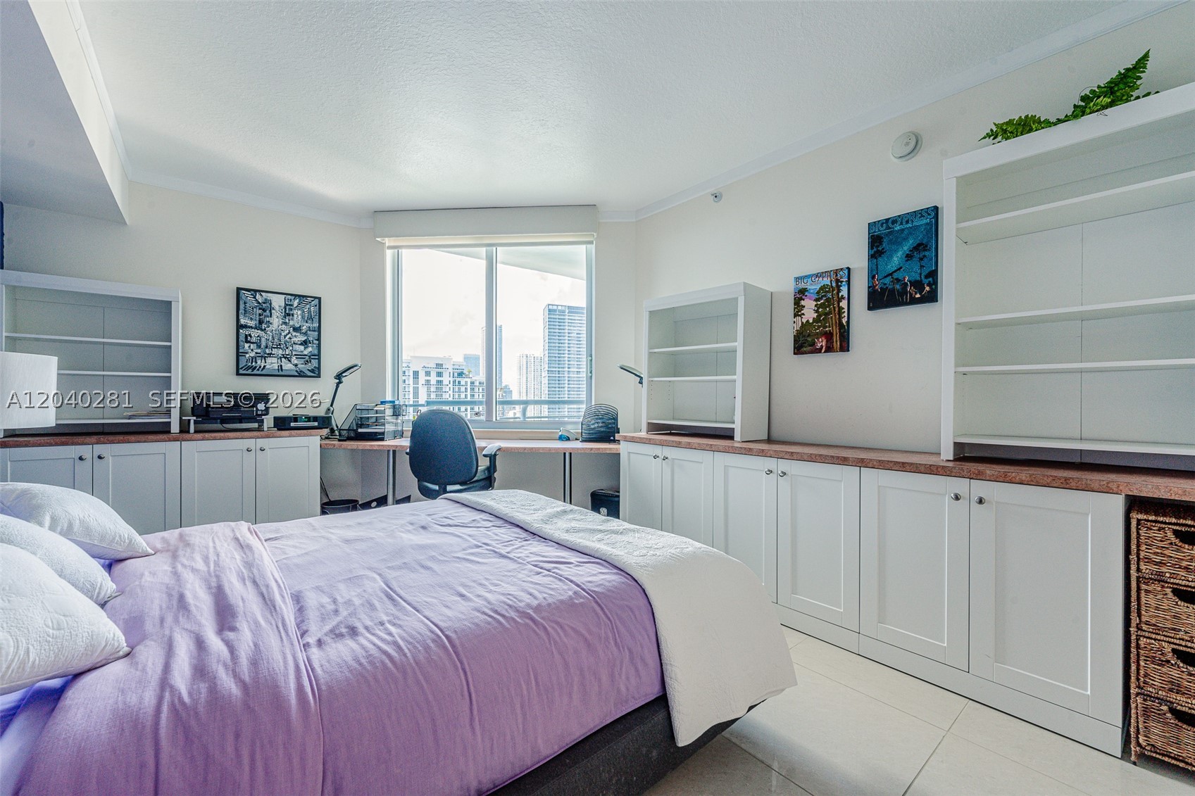 325 S Biscayne Blvd #3821, Miami FL 33131