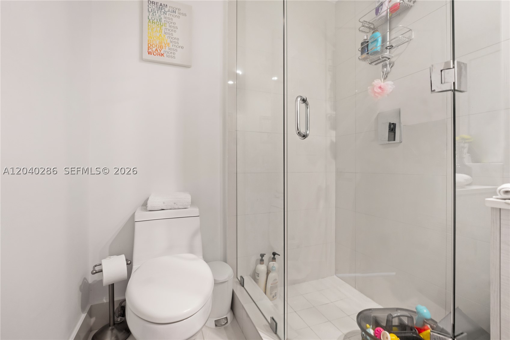 650 NE 32nd St #703, Miami FL 33137
