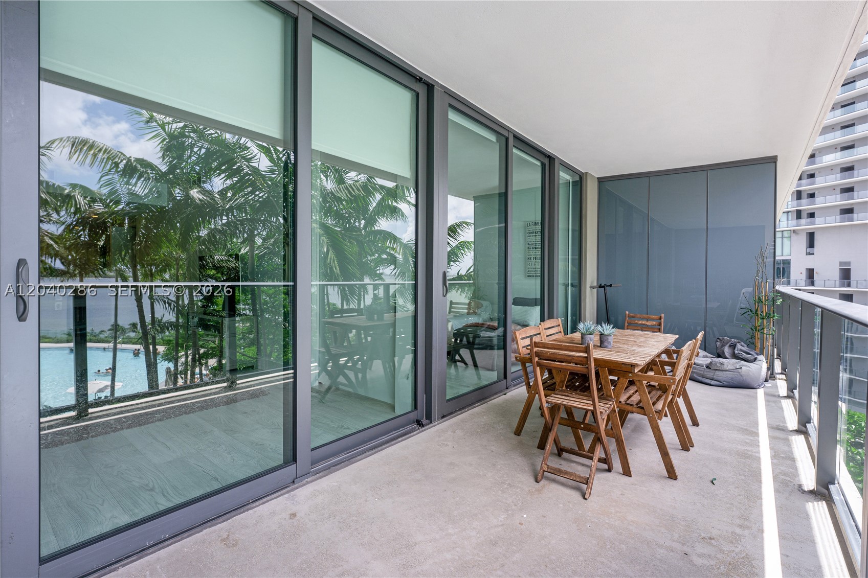 650 NE 32nd St #703, Miami FL 33137