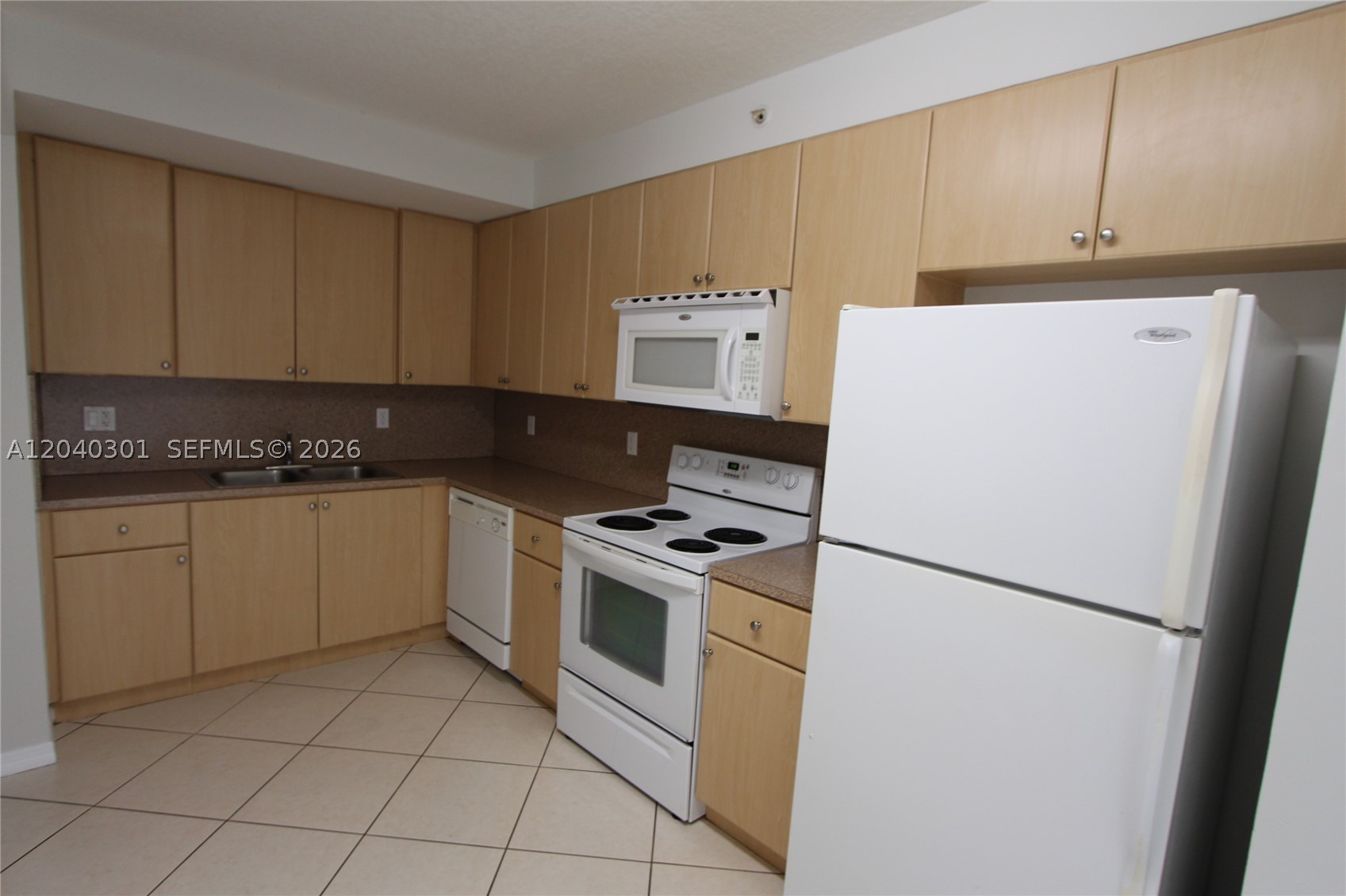 22931 SW 88th Pl #105, Cutler Bay FL 33190