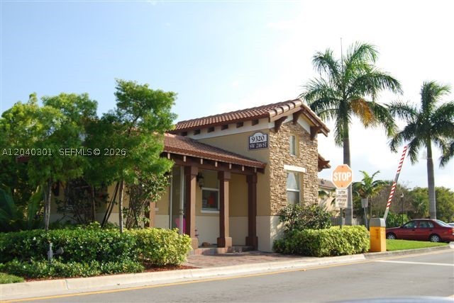 22931 SW 88th Pl #105, Cutler Bay FL 33190