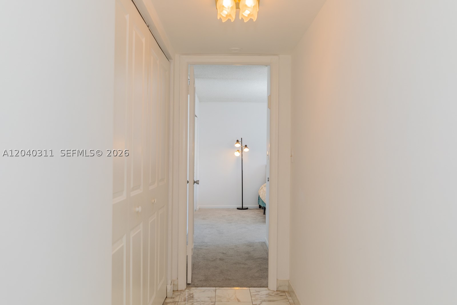 137 Golden Isles Dr #809, Hallandale Beach FL 33009