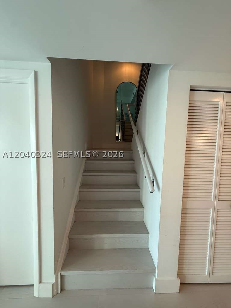 41 SE 5th St #1708, Miami FL 33131