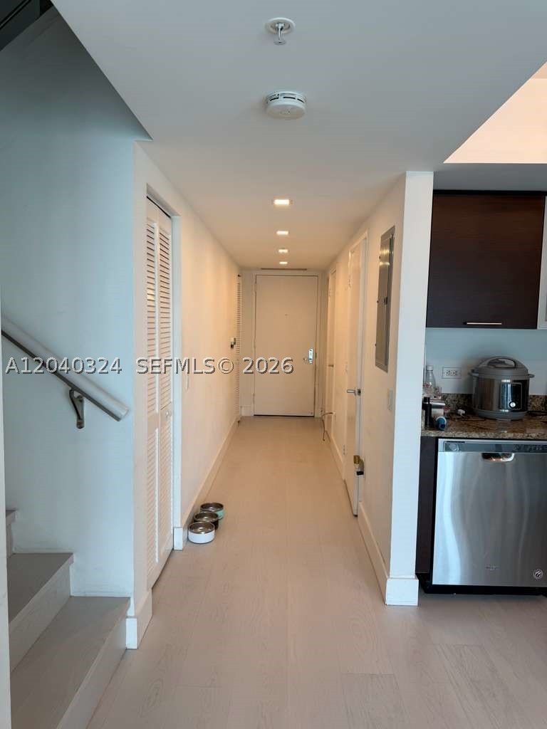 41 SE 5th St #1708, Miami FL 33131