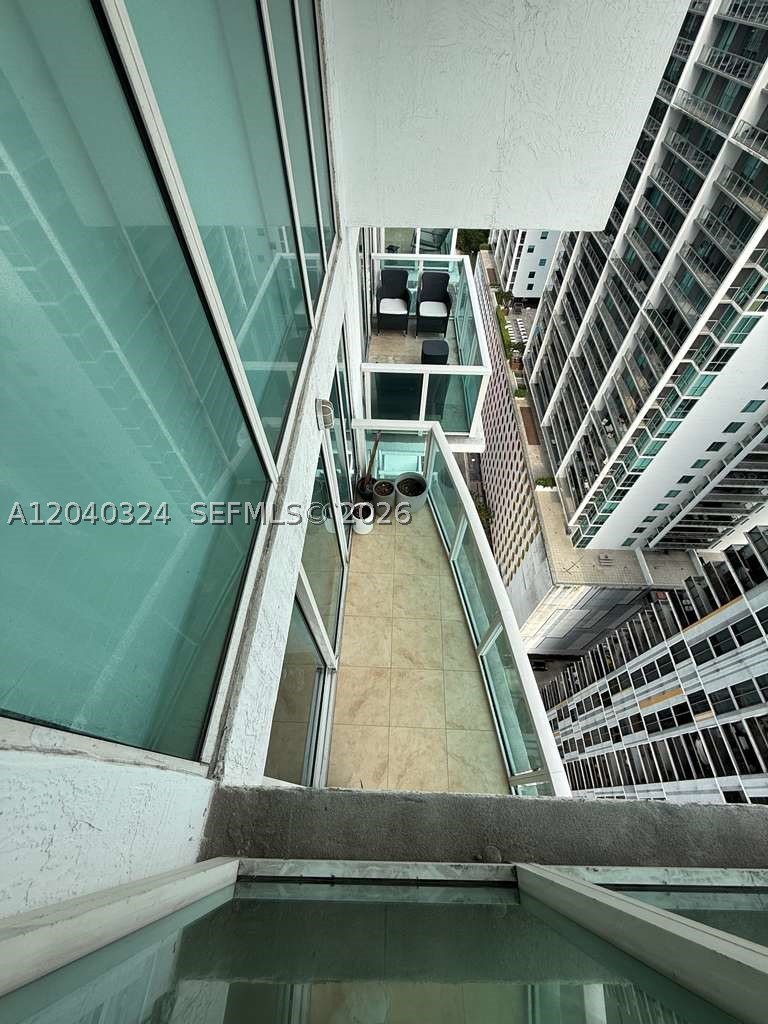 41 SE 5th St #1708, Miami FL 33131