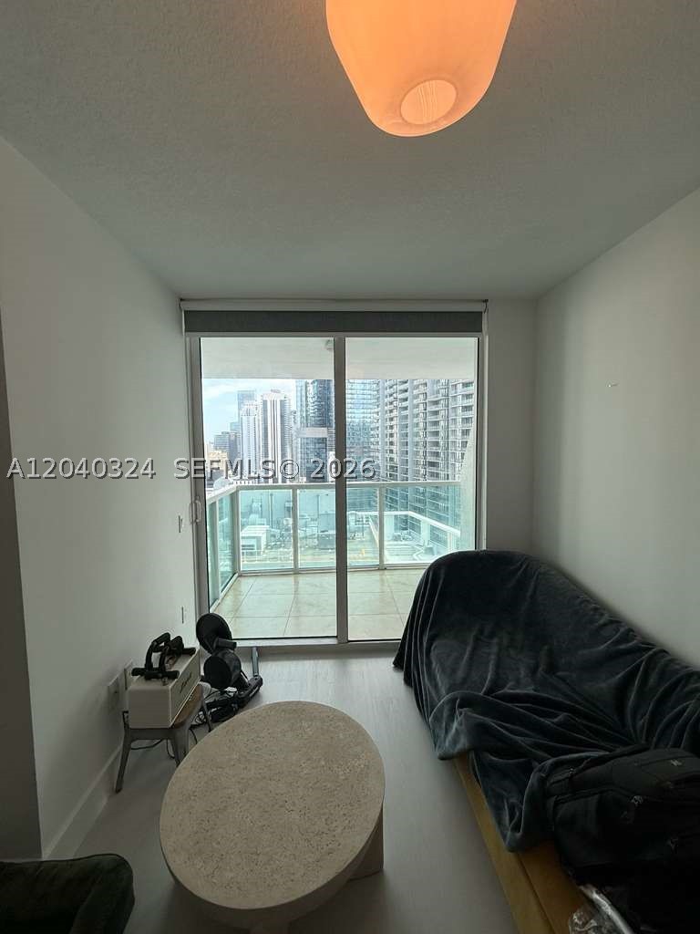 41 SE 5th St #1708, Miami FL 33131