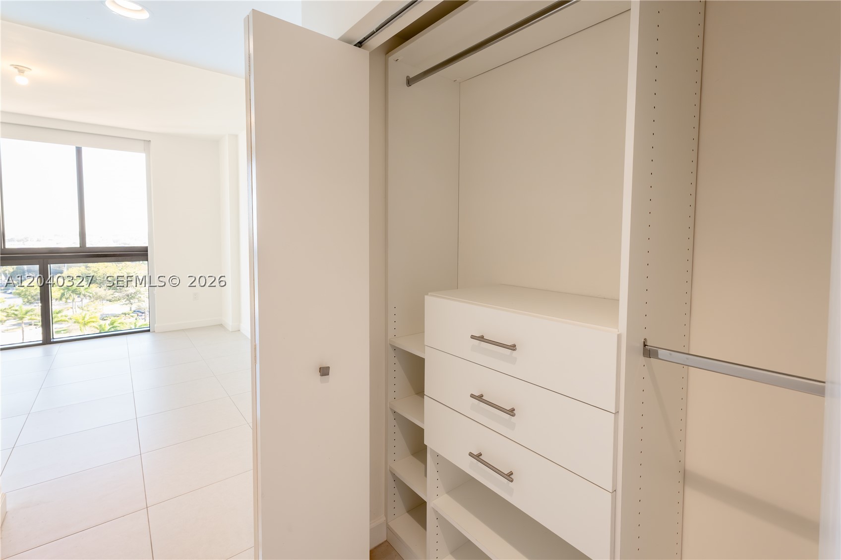 5350 NW 84th Ave #1001, Doral FL 33166