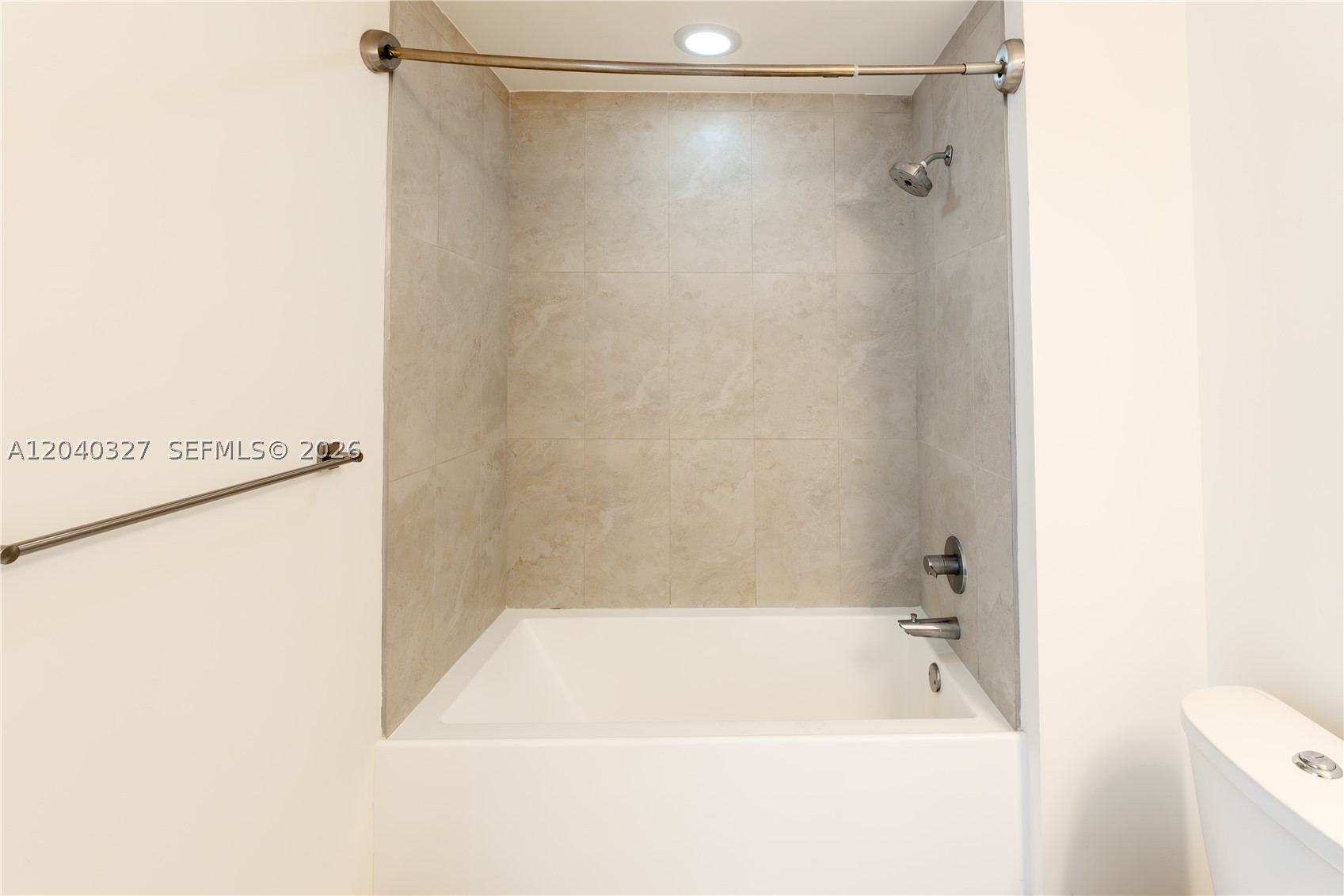 5350 NW 84th Ave #1001, Doral FL 33166