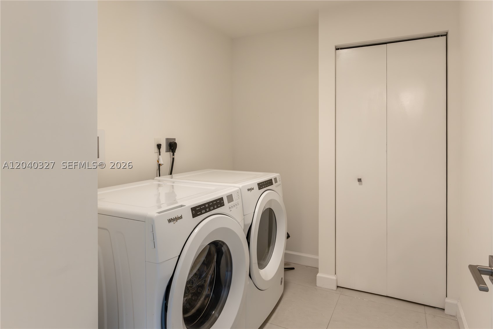 5350 NW 84th Ave #1001, Doral FL 33166