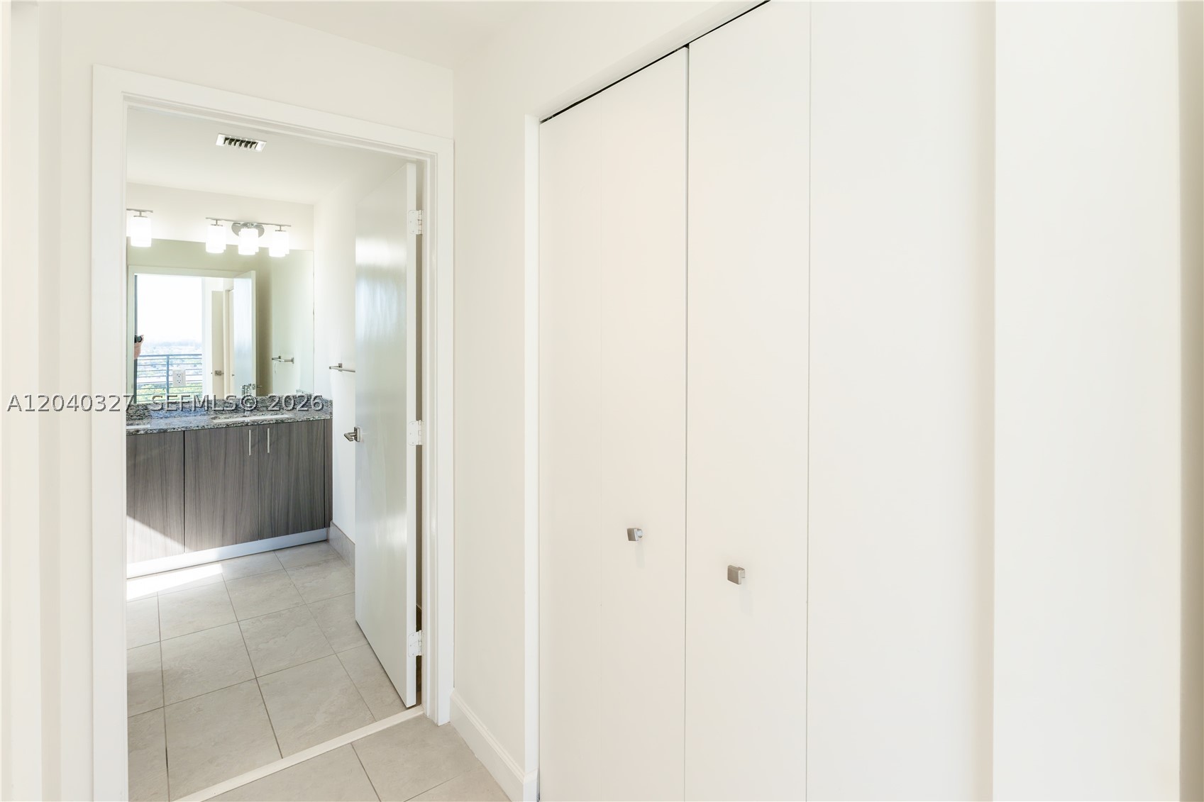 5350 NW 84th Ave #1001, Doral FL 33166