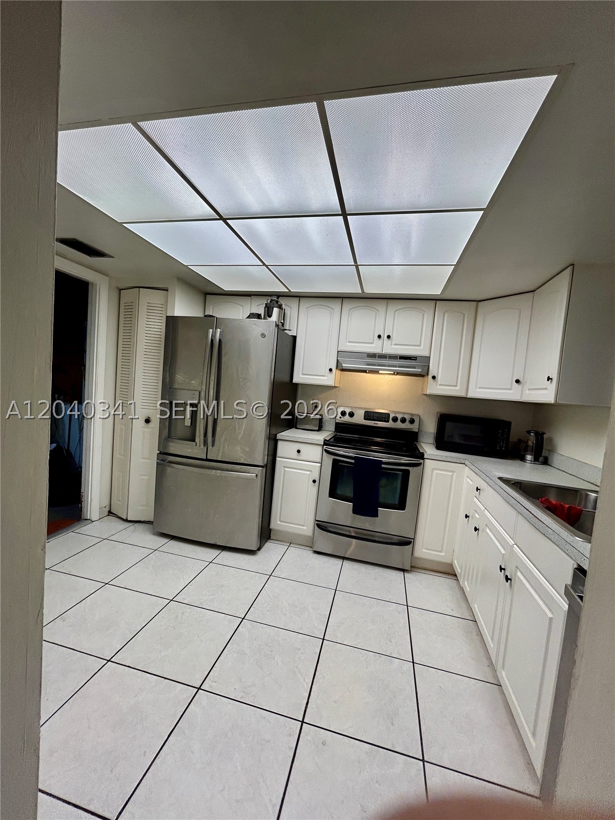 7262 SW 1st St, Margate FL 33068