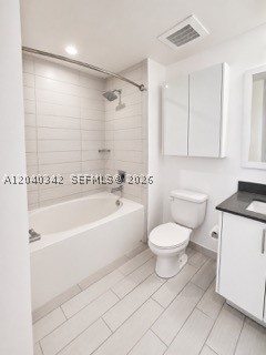 999 SW 1st Ave #2113, Miami FL 33130