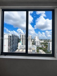 999 SW 1st Ave #2113, Miami FL 33130