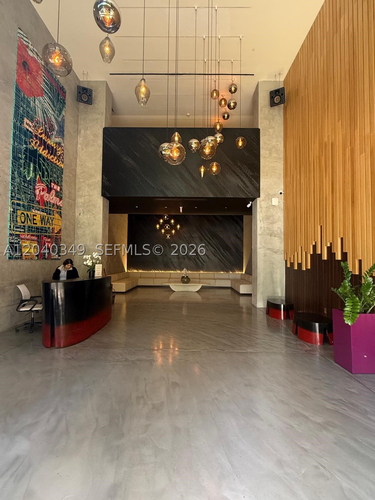 151 SE 1st St #405, Miami FL 33131
