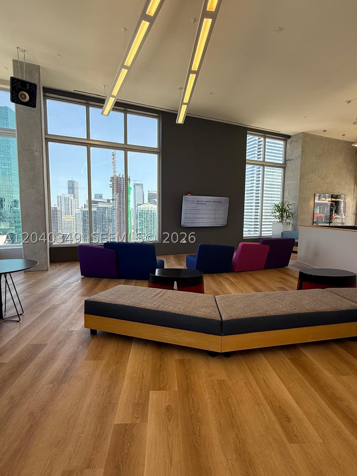 151 SE 1st St #405, Miami FL 33131
