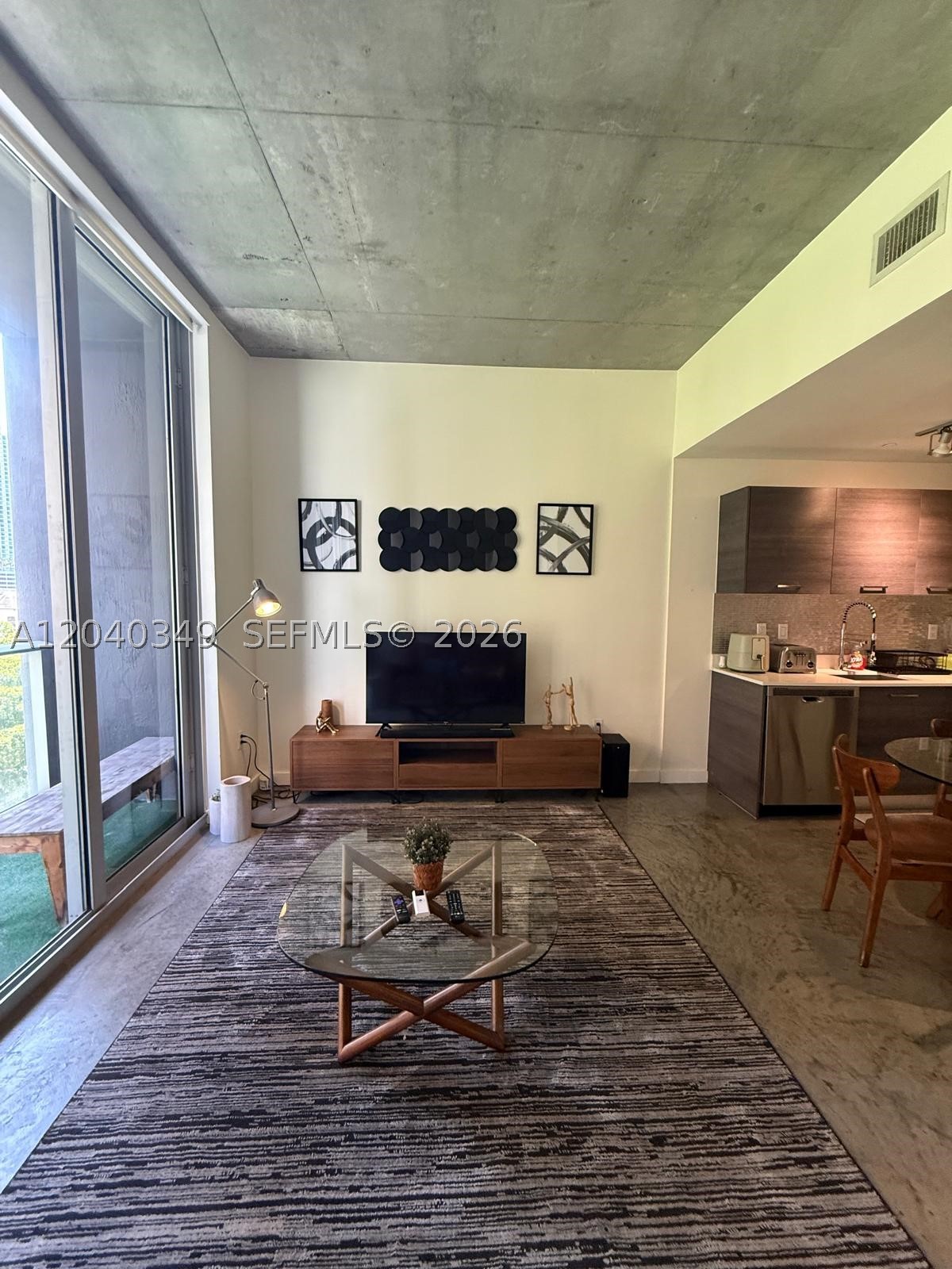 151 SE 1st St #405, Miami FL 33131