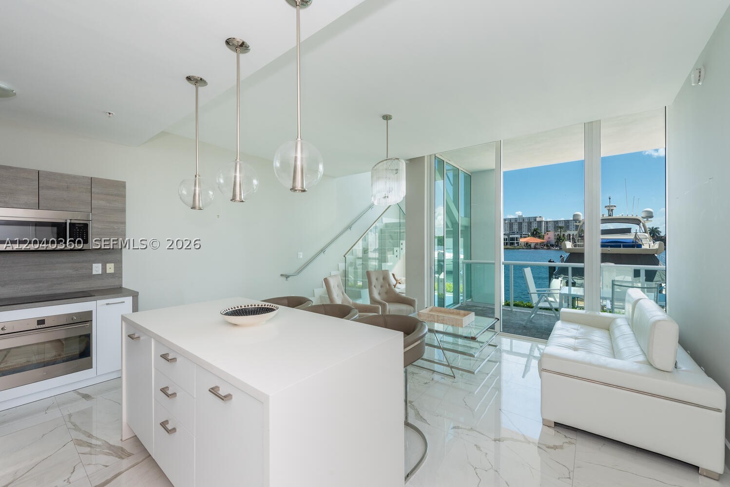 400 Sunny Isles Blvd #104, Sunny Isles Beach FL 33160