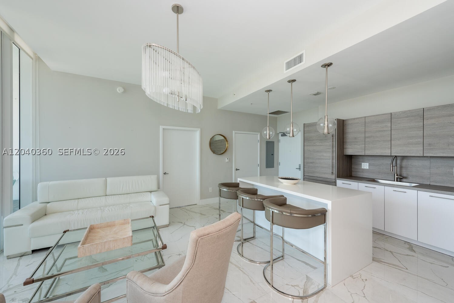400 Sunny Isles Blvd #104, Sunny Isles Beach FL 33160