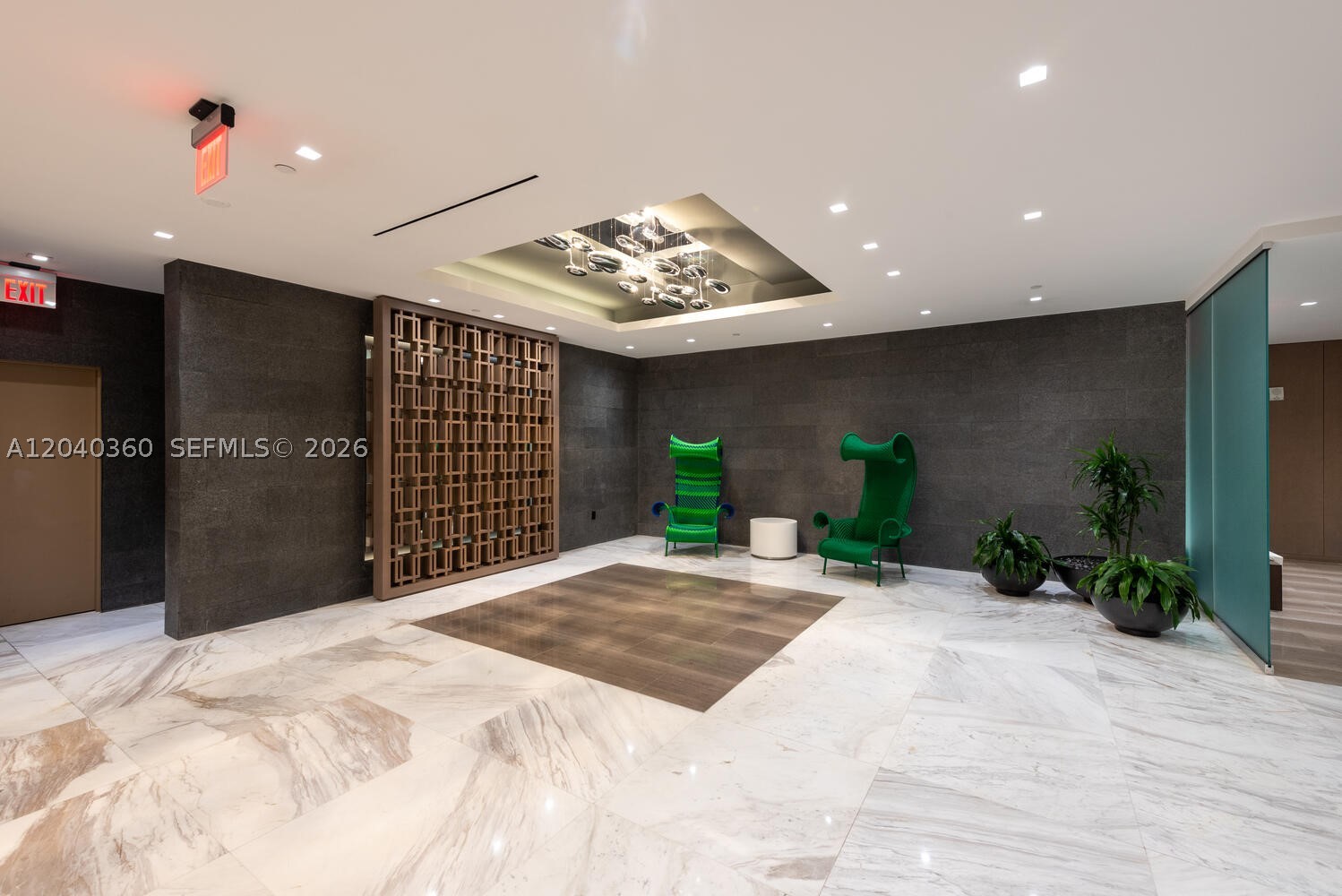 400 Sunny Isles Blvd #104, Sunny Isles Beach FL 33160