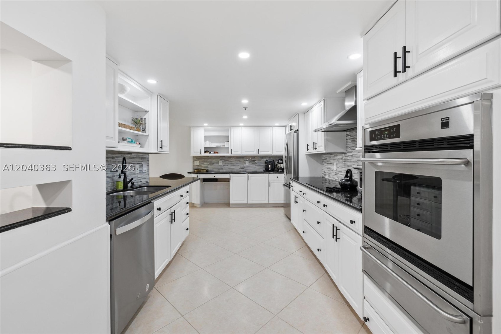10175 Collins Ave #103, Bal Harbour FL 33154