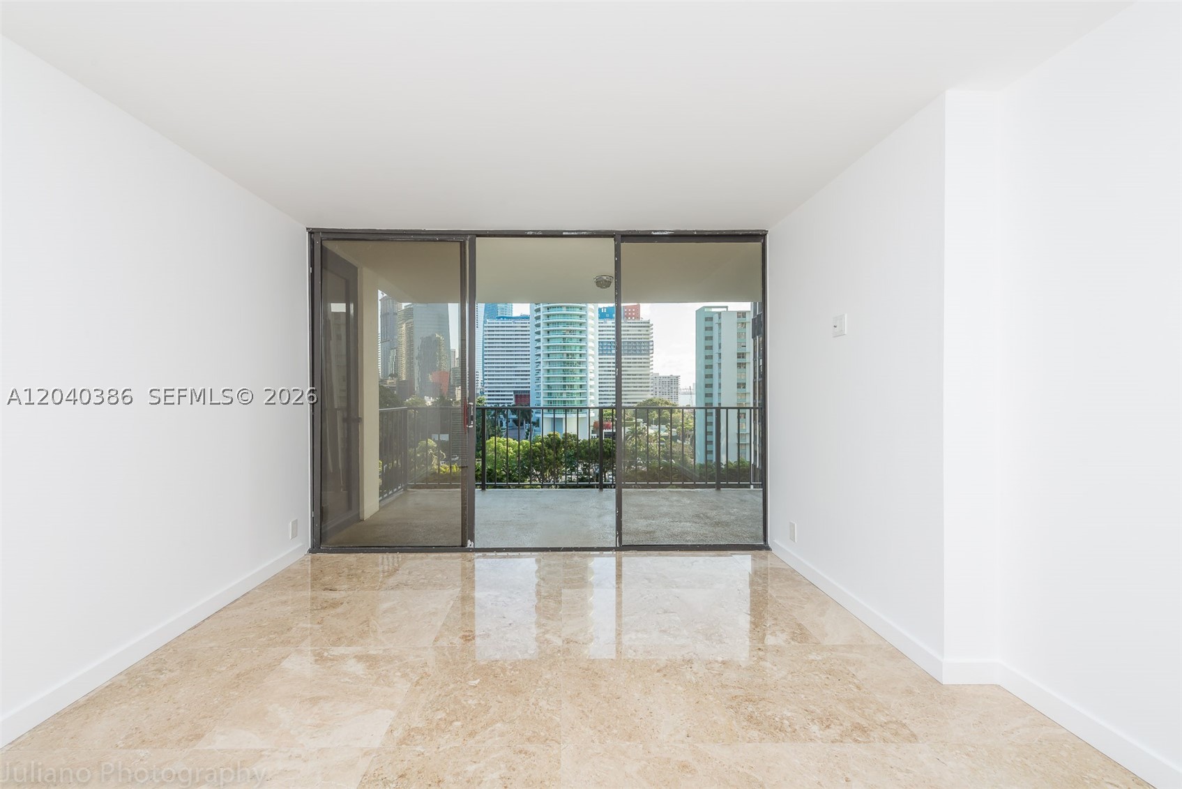 1901 Brickell Ave #B912, Miami FL 33129
