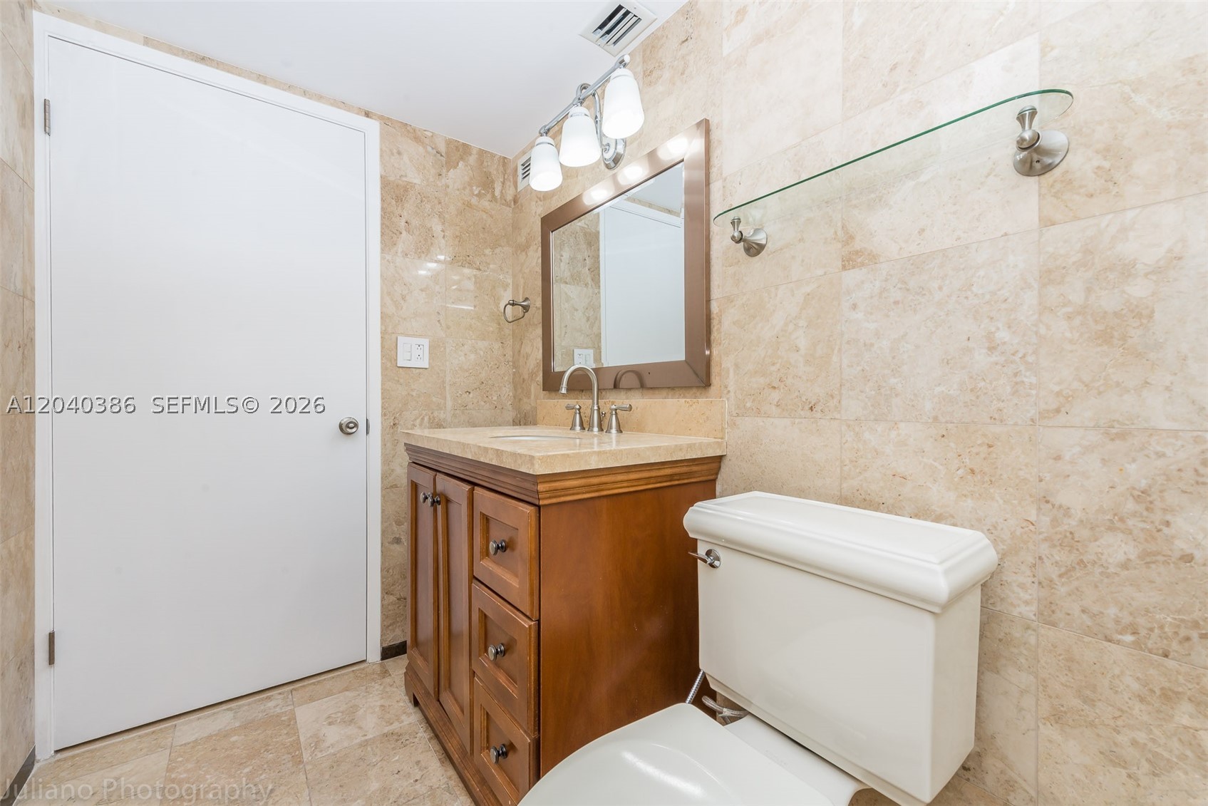 1901 Brickell Ave #B912, Miami FL 33129