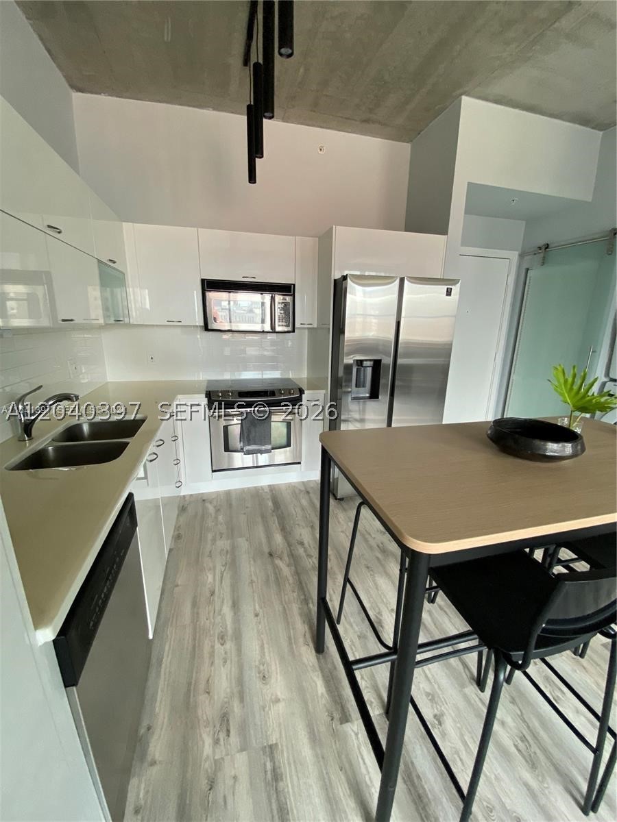 133 NE 2nd Ave #915, Miami FL 33132