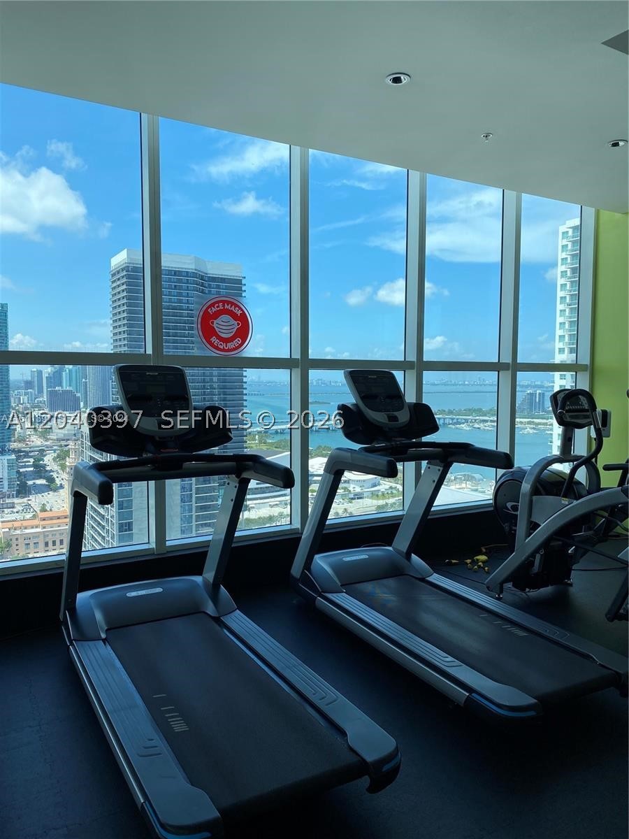133 NE 2nd Ave #915, Miami FL 33132