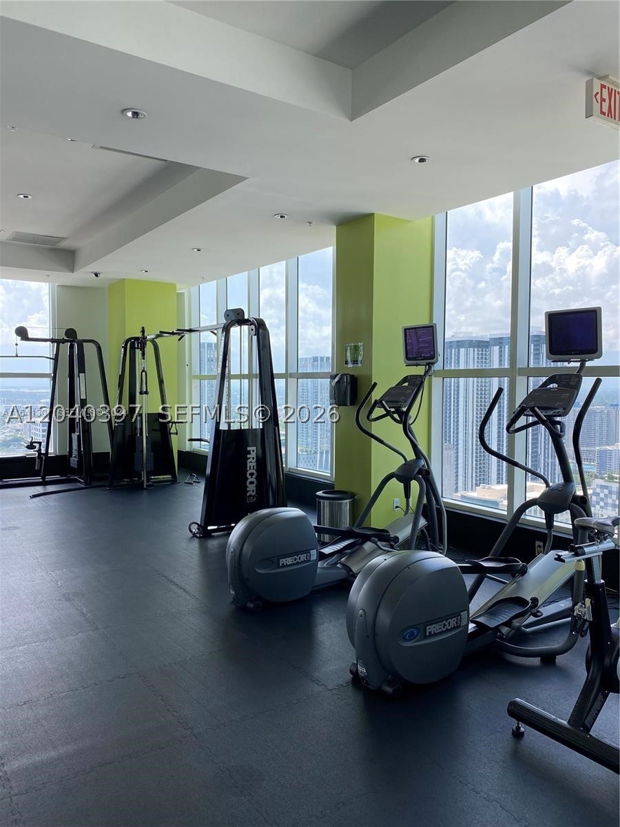 133 NE 2nd Ave #915, Miami FL 33132