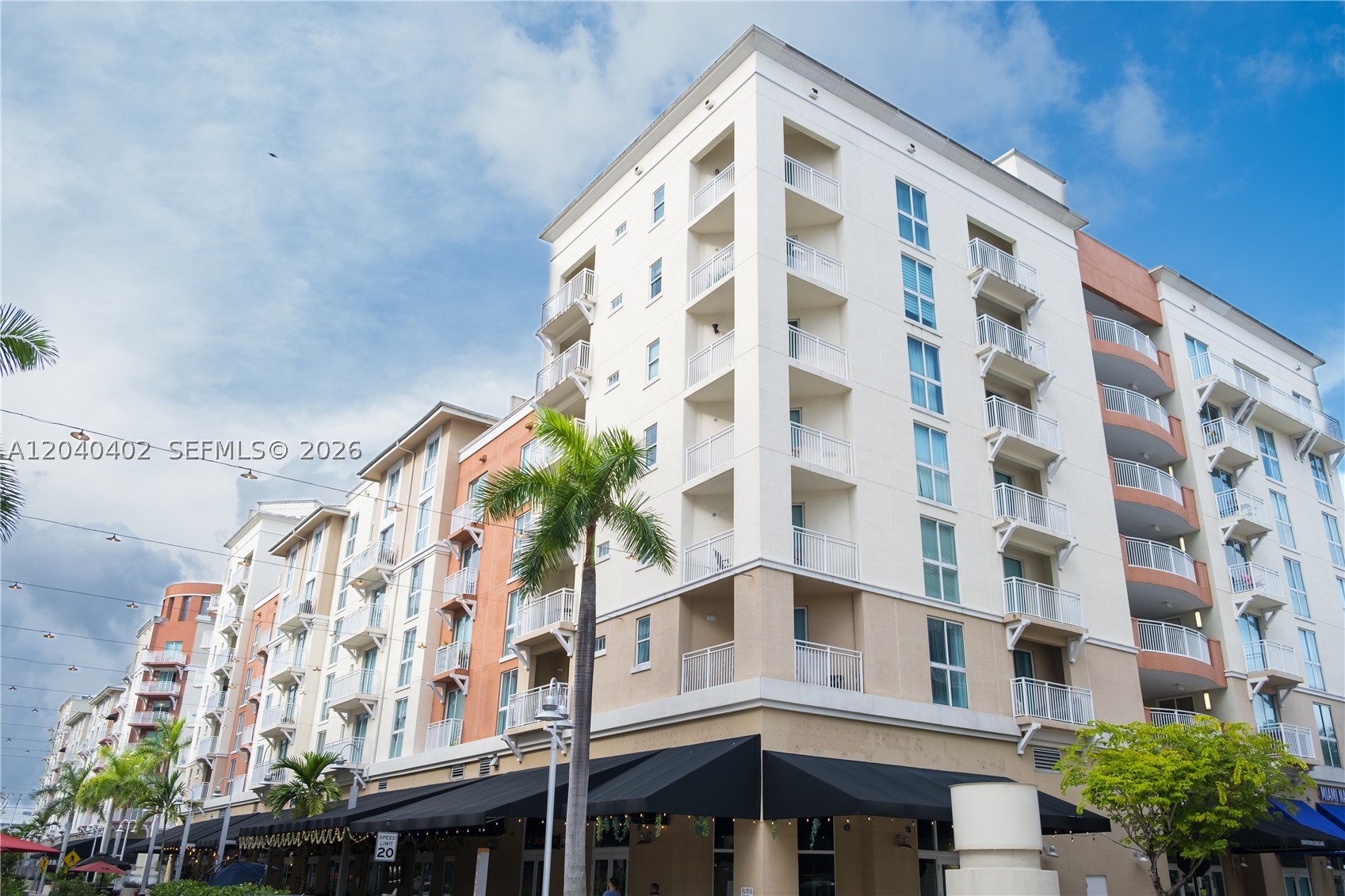 7275 SW 90th St #C409, Miami FL 33156